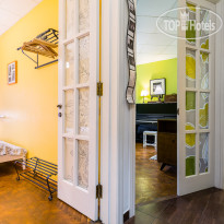 1912 Hostel 
