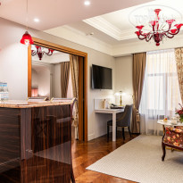 Helvetia Hotel