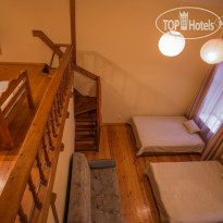 Altera Hostel
