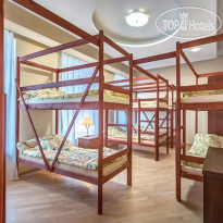 Крылья на Невском 