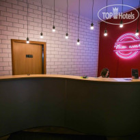 Mon Ami Hostel Рецепшн