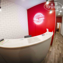 Mon Ami Hostel Рецепшн