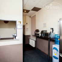 SuperHostel Na Lebedeva 10