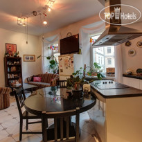 BroadSky Hostel
