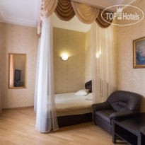 Golden Palace Hotel