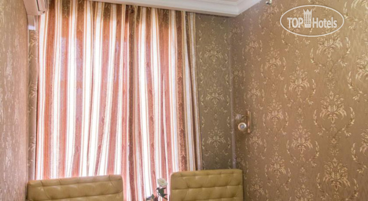 New photos from tourists Golden Palace Hotel