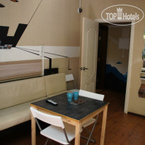 UFO Hostel