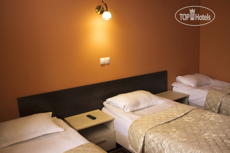 Hotel photo Yellow Hotel 