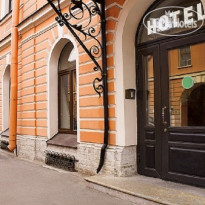Yellow Hotel 