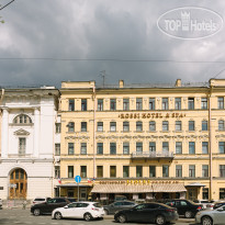 РОССИ бутик-отель и СПА facade, parking