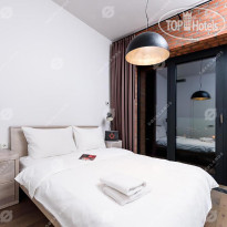 Docklands Deluxe One-Bedroom Apartment