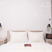 Docklands Deluxe One-Bedroom Apartment