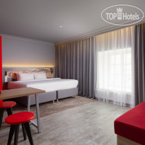 Theatre Square Hotel 