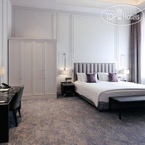 Cosmos Selection Saint-Petersburg Italyanskaya 