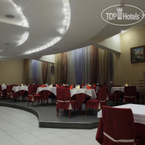 Polo Regatta Hotel