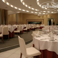 Polo Regatta Hotel