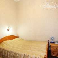 Pilau guest room