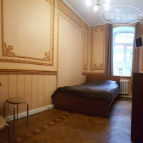 Pilau guest room