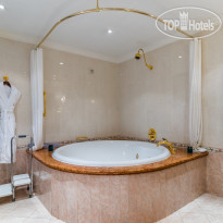 Taleon Imperial Hotel