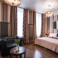Martin Hotel 