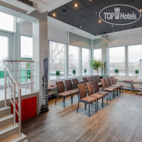 Red Stars Hotel 