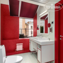 Red Stars Hotel