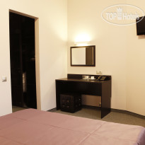Mary Hotel