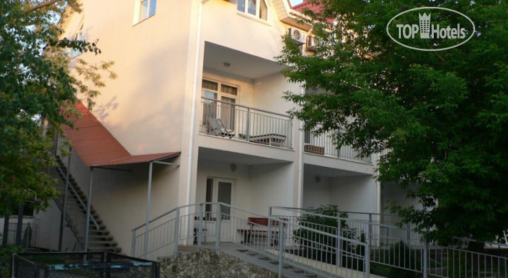 Hotel photo Пчела 