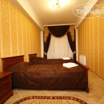 California Hotel Restaraunt 