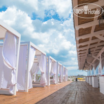 California Hotel Restaraunt 