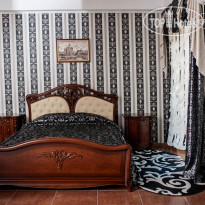 California Hotel Restaraunt 