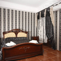 California Hotel Restaraunt 