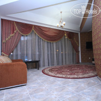 California Hotel Restaraunt 