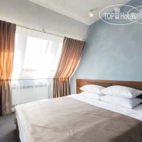 Петр Отель Люкс