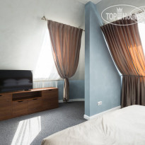 Петр Отель Люкс