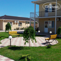 Гостевой дом "Валерия" (закрыт) Гостевой дом "Валерия". Заозер