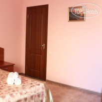 Гостевой дом "Валерия" (закрыт) Гостевой дом "Валерия". Заозер