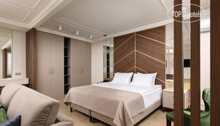 Hotel photo Кругозор 4*