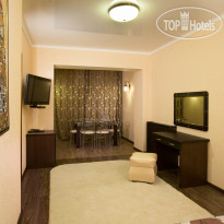 Nochnoy Kvartal (Ночной квартал) 