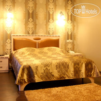 KaroZa Hotel 
