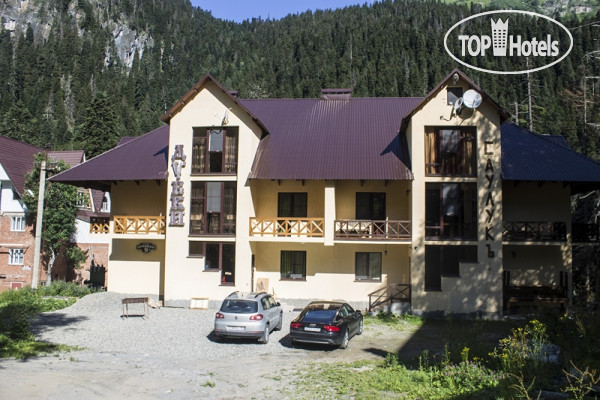 Hotel photo Дубки 