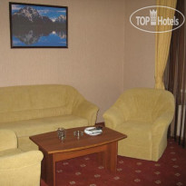 NATIONAL Dombay ski resort Hotel (Националь)