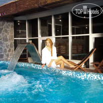AzauStar Hotel