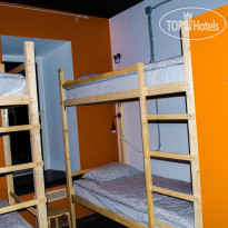 Fabrika Hostel & Gallery 