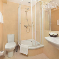 Рождественский Дворик Сан.узел в номере категории "С