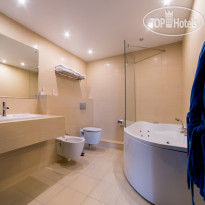 Shato City Hotel