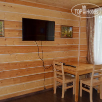 Woods Lake Resort 