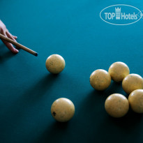 Cosmos Collection Karelia Resort Бильярд