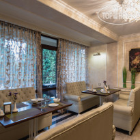 Boulevard Boutique Hotel 