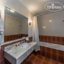 Boulevard Boutique Hotel